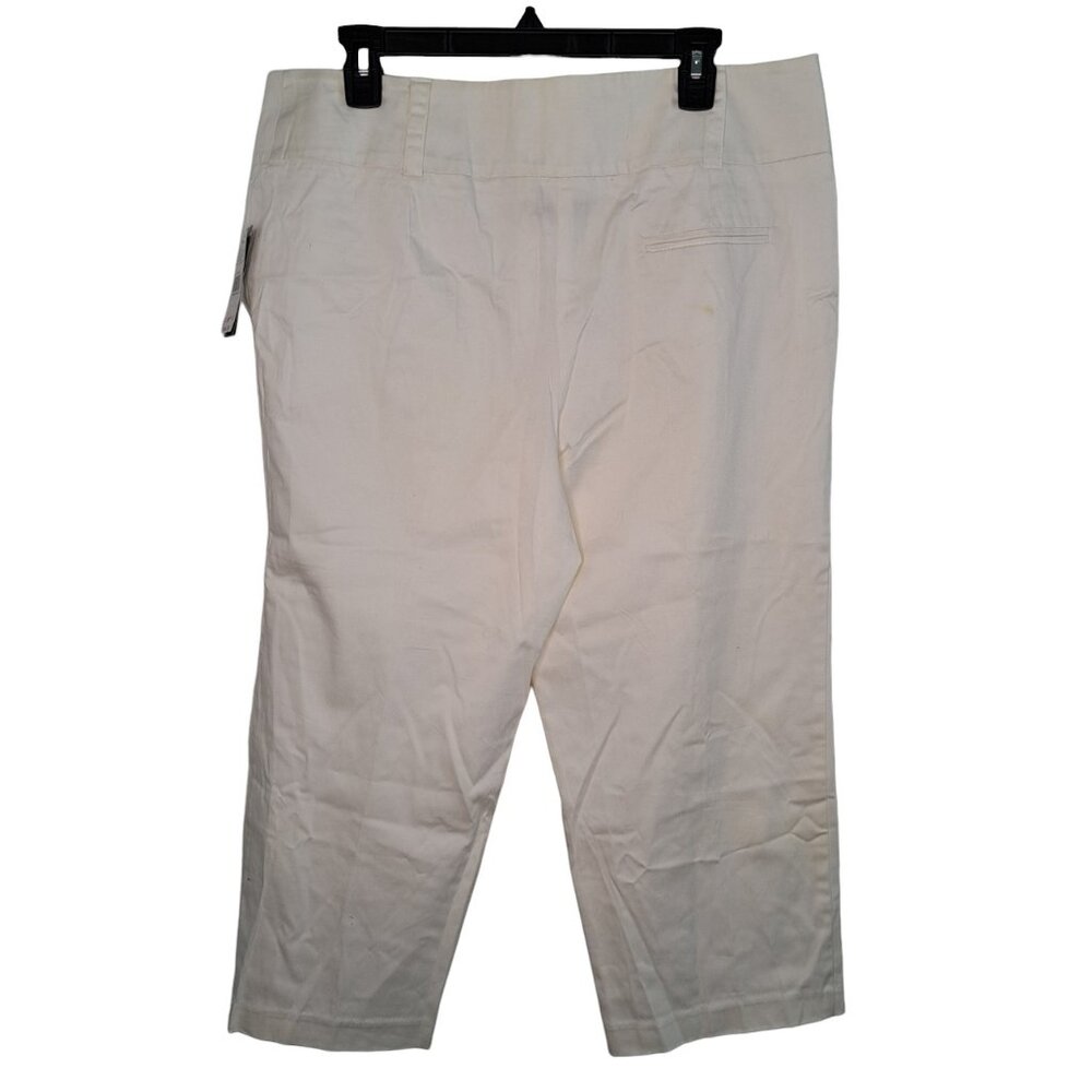 NEW B. Design White Dressy Capris Size 14 - Picture 3 of 8